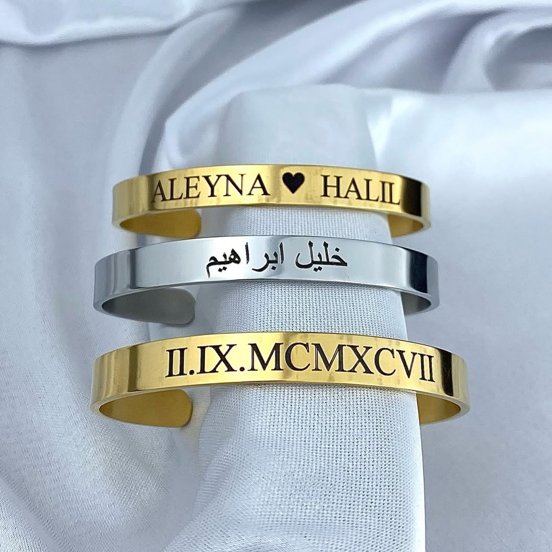 Personalisierter Armreif – 18 Karat vergoldet oder versilbert – mit Wunschgravur